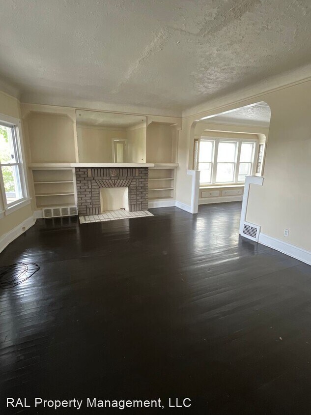 Foto del edificio - 3 br, 1 bath House - 3690 sudbury up