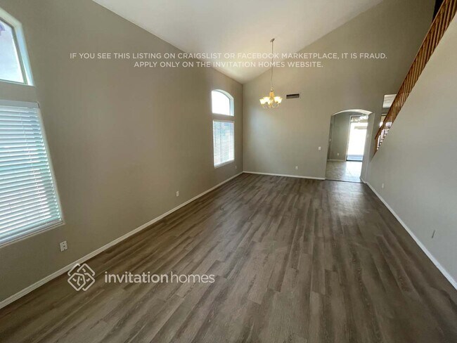 Building Photo - 3716 W Darrow St