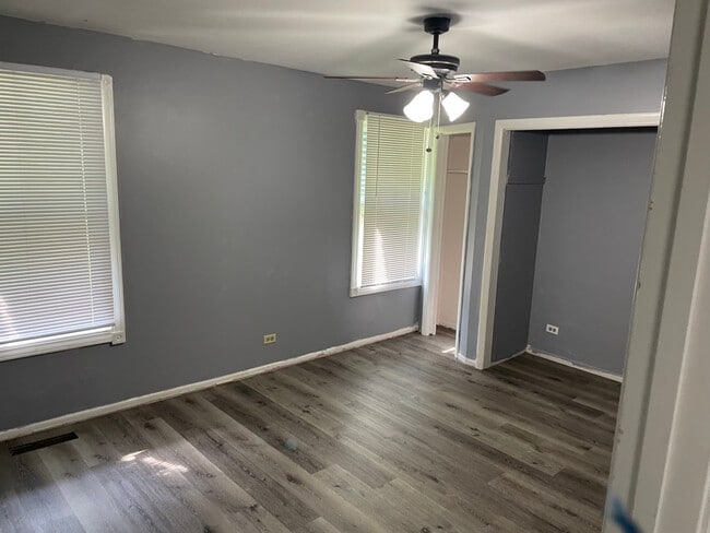 Building Photo - 429 South St