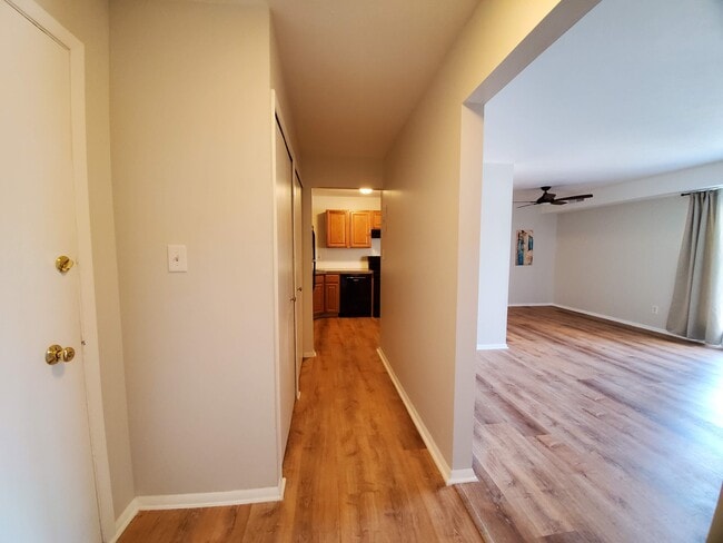 Building Photo - 3675 Clague Rd
