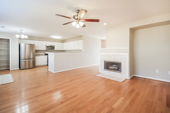 Building Photo - 18114 Shady Cypress Ln