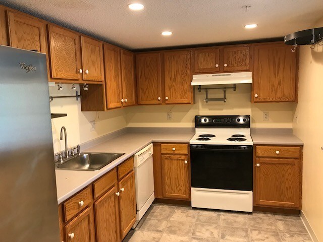 Cocina - 79 Waite Street Extension
