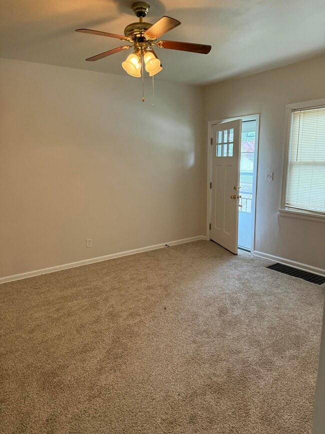 Building Photo - 3107 53rd St