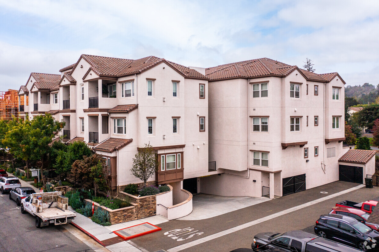 Primaria - 396 1st St