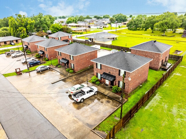Building Photo - 2314-2316 Saint Bernard St, Thibodaux, Ln