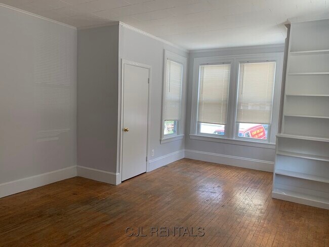 Foto del edificio - 279 Crescent St