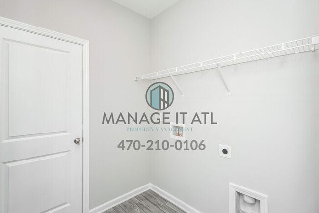 Building Photo - Beautiful 5 Bedroom House for rent in Pend...