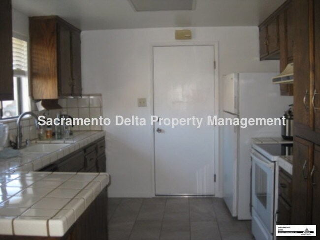 Foto del edificio - 450 Bunkhouse Way