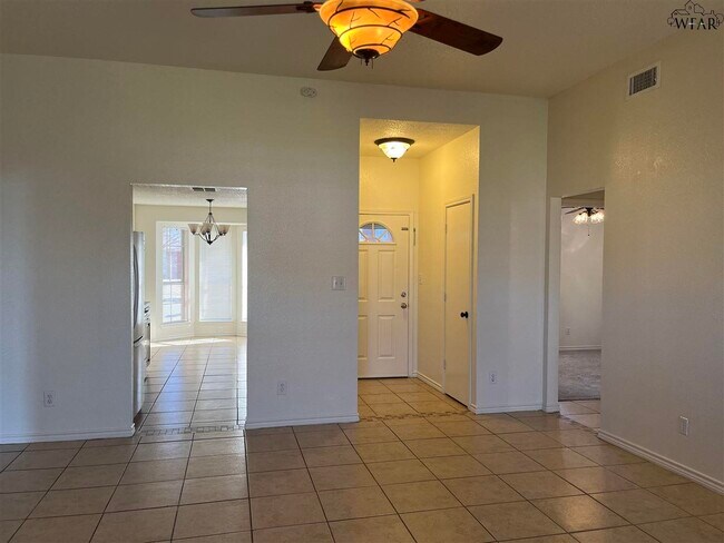 Foto del edificio - 5106 Untalan St