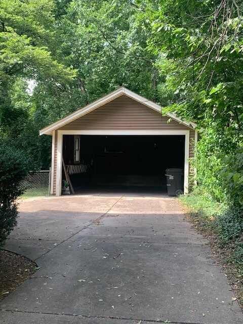 Two Car Garage - 1660 Bruce Ave