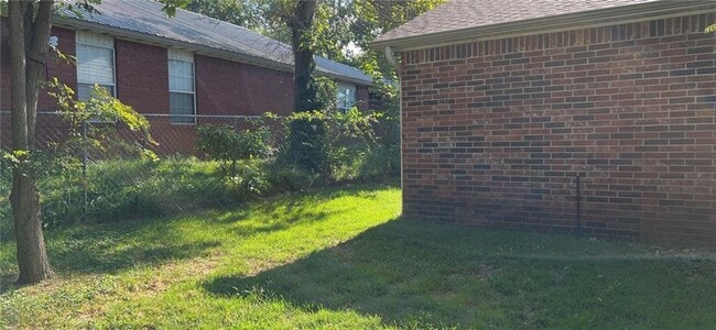 Foto del edificio - 1663 N Saddlehorn Ave