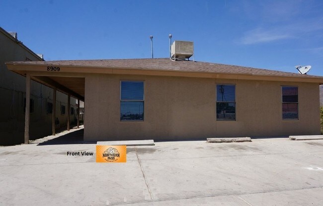 3 Bedroom Triplex Move In Special Apartment For Rent In El Paso Tx Apartments Com