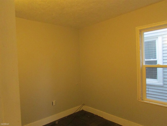 Foto del edificio - 4 br, 1 bath House - 220 Lane Ave SW