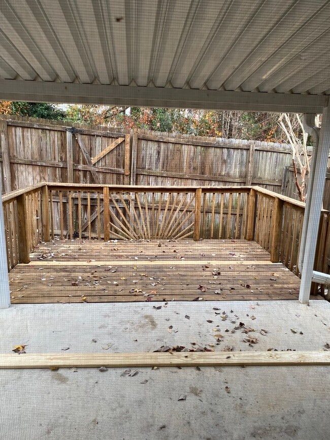 Building Photo - Townhome located just off I20 and Washingt...