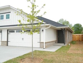 Building Photo - 4914 Avion Ct