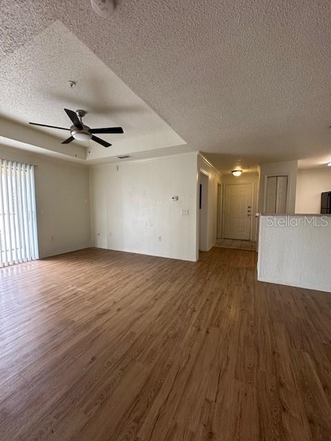 Building Photo - 18001 Richmond Pl Dr