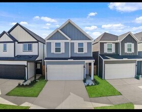 Building Photo - 3574 Lovebird Ln