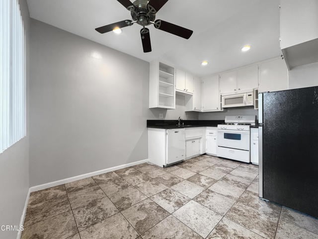 Building Photo - 580 N Los Robles Ave