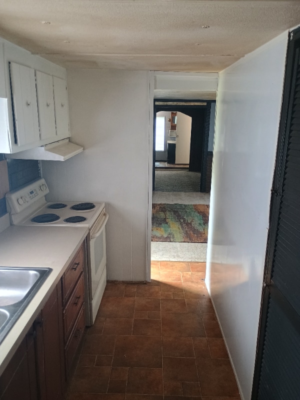 Building Photo - 118 NW Deer Run Gln