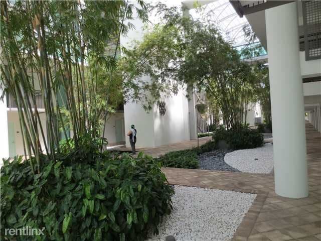 Foto del edificio - 2 br, 2.5 bath Condo - 6000 Collins Ave To...
