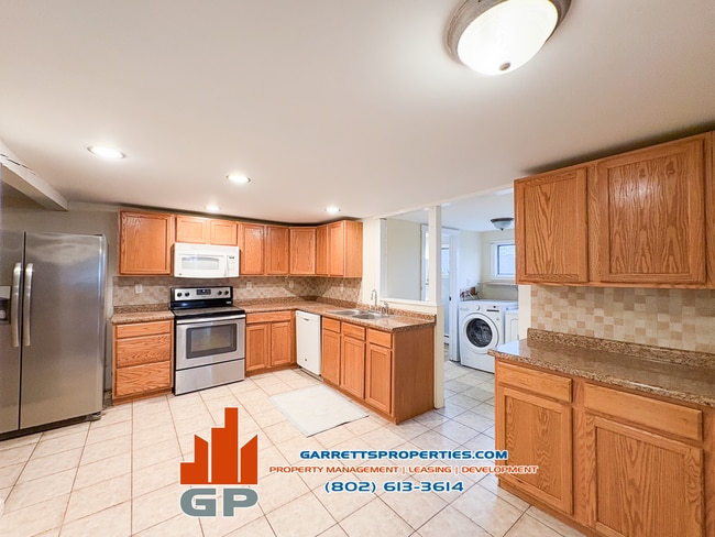 Photo - 4 Nashville Rd House