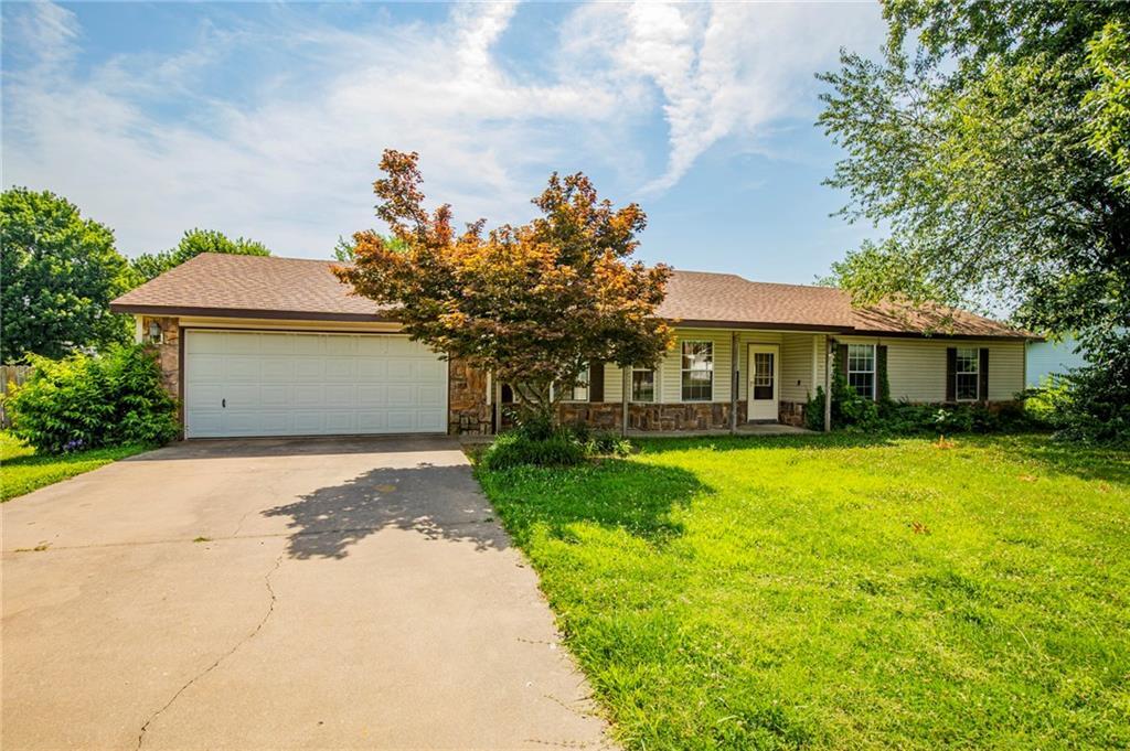 1323 Lancelot St, Lowell, AR 72745 House for Rent in Lowell, AR