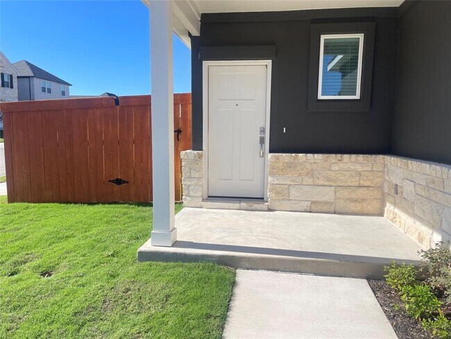 Foto del edificio - 544 Bauer Lp