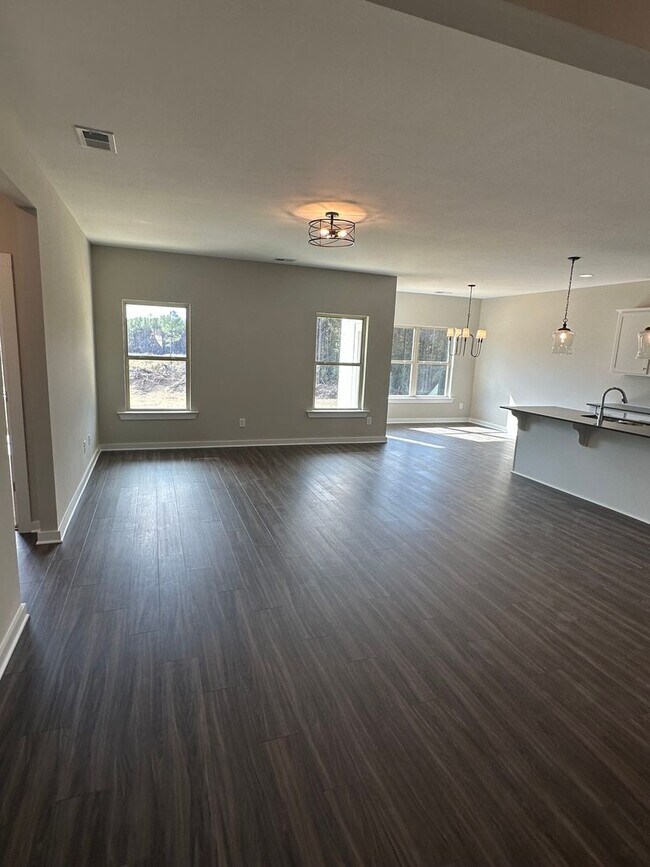 Foto del edificio - DEPOSIT PENDING!!! - Home for Rent in Riverside, AL!!! Available to View with 48 Hours Notice!