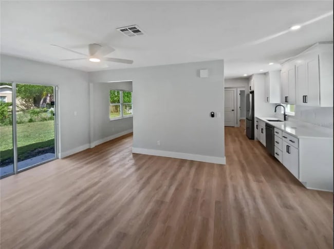 Foto del edificio - 7812 N 53rd St