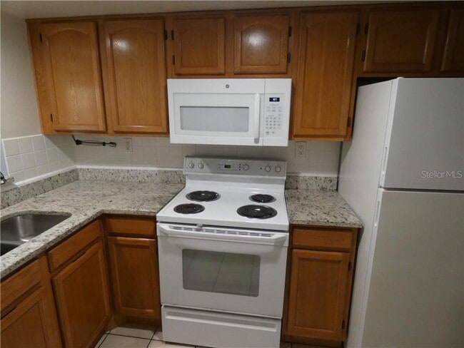 Building Photo - 121 3rd Ave N