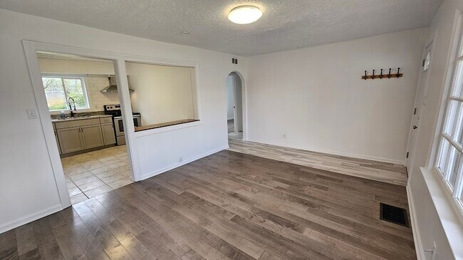 Living Room - 5474 Terrace Ave