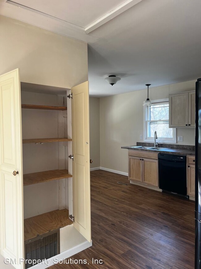 Foto del edificio - 2 br, 1 bath House - 7 Floyd Drive