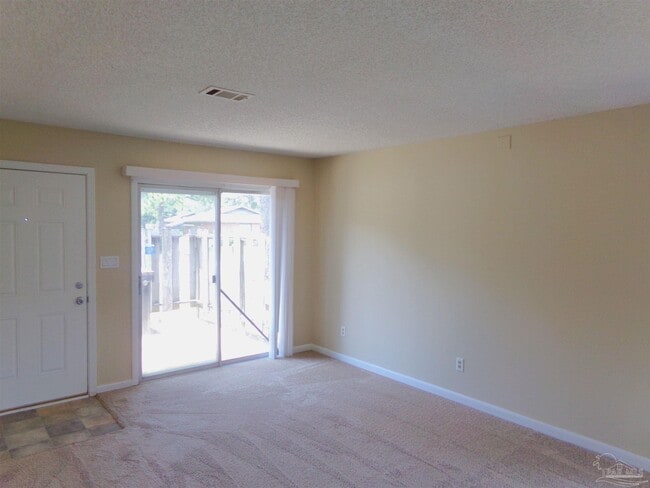 Building Photo - 1375 Bakalane Ct