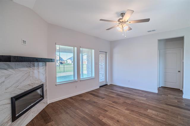 Foto del edificio - 1910 Blackbird Ln