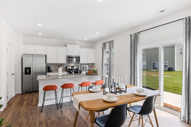 Foto del edificio - 8643 Denali Path Ln