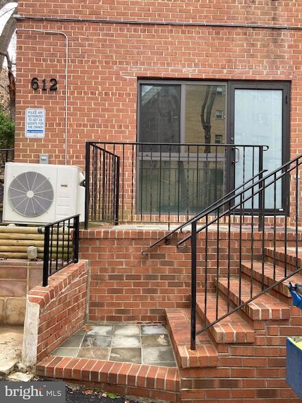 Photo - 612 Kennebec Avenue Unit B2