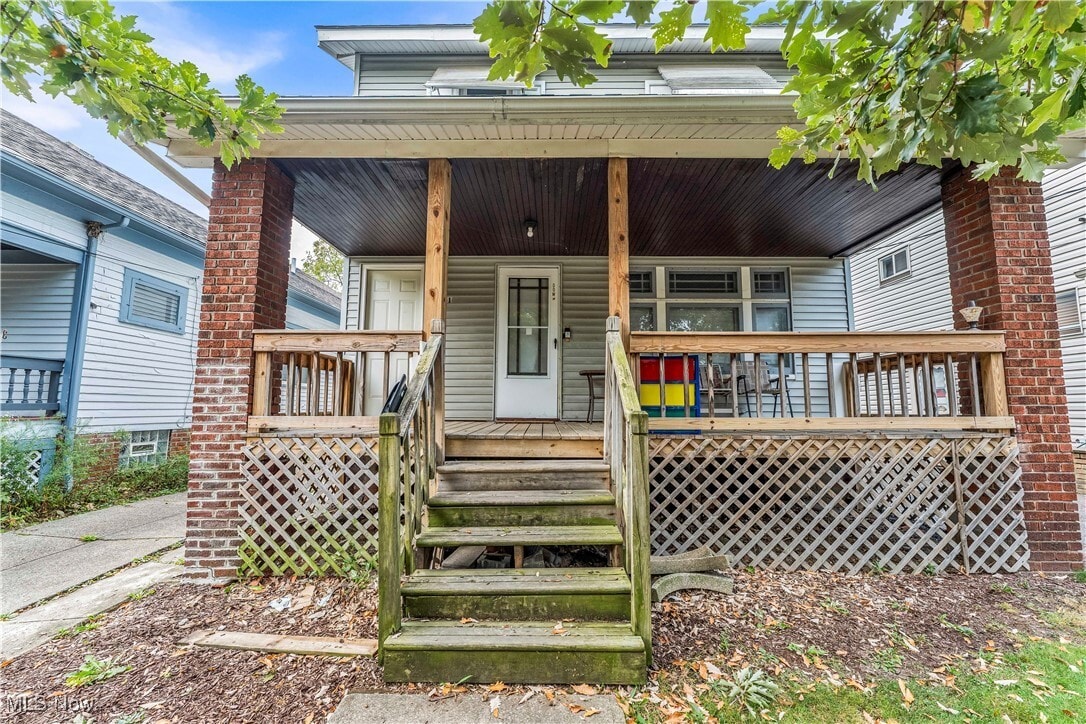 11301 Fortune Ave Cleveland, OH 44111 – photo 1