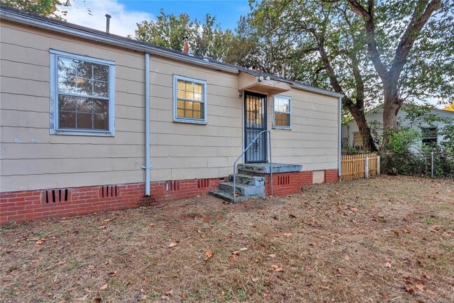 Building Photo - Cozy 2 Bed, 1 Bath Single Family Home in Montgomery, AL - $950/mo