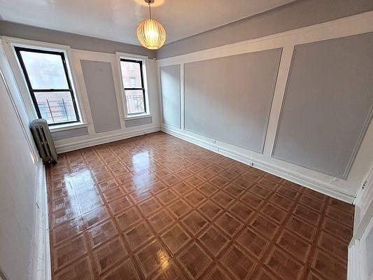 Foto del edificio - 2 bedroom in BRONX NY 10458