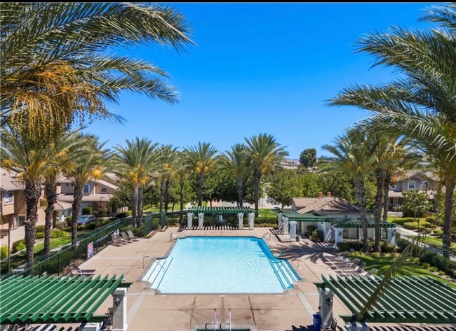 Building Photo - 285 Midnight Moon Ln