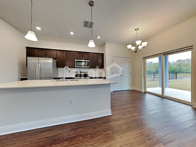 Building Photo - 20355 Calla Lily Dr