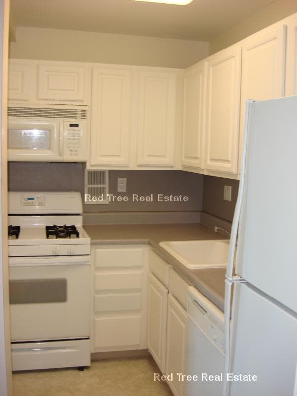 Photo - 185 Freeman St Apartment