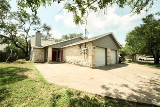 Building Photo - 521 Luther Dr