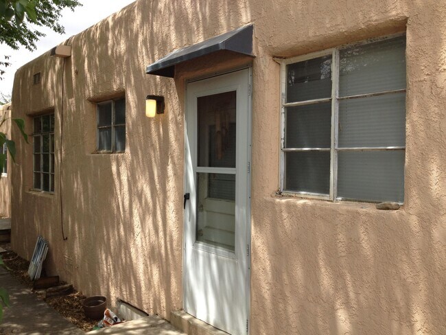 Building Photo - 341 Monroe St NE