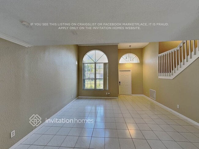 Building Photo - 18057 SW 12th Ct