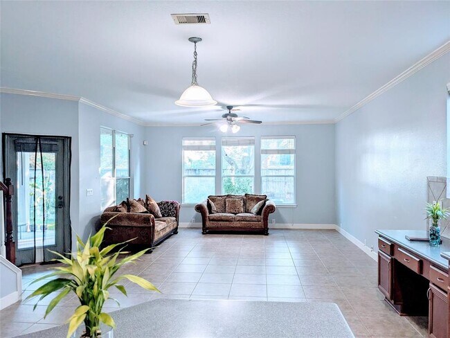 Foto del edificio - 6318 Alpine Trail Ln