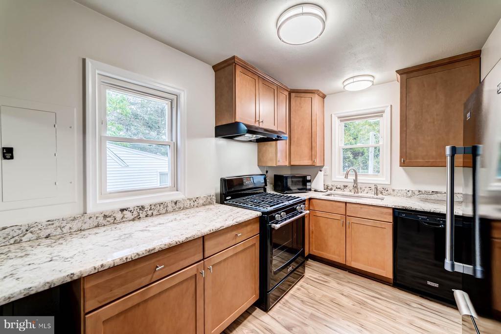 Foto principal - 2425 Fort Dr