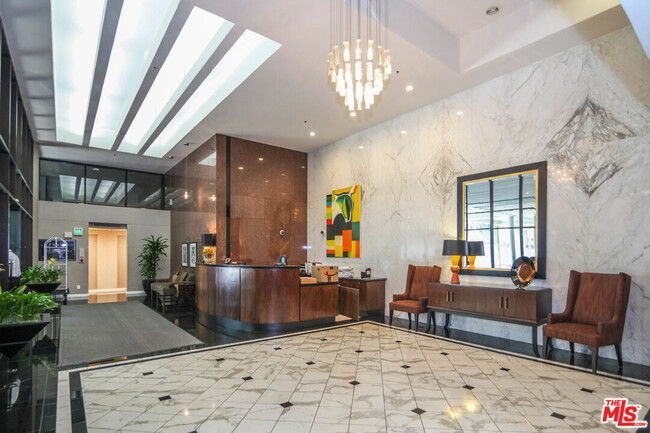 Lobby with 24 Hr. Concierge - 880 W 1st St