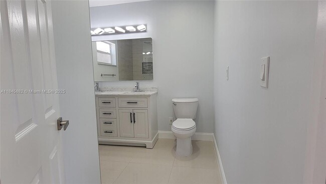 Foto del edificio - 9060 SW 53rd St