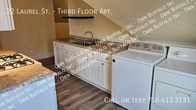 Building Photo - Charming 1-Bedroom Apartment Awaits You!